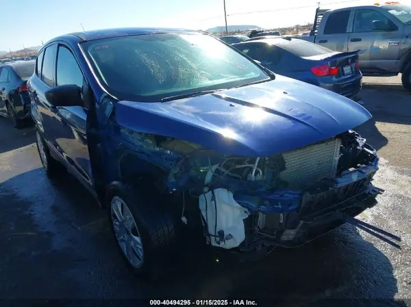 1FMCU0F72GUC83828 2016 FORD ESCAPE - Image 1