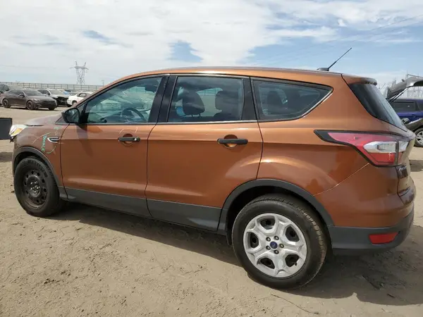 1FMCU0F72HUA15105 2017 FORD ESCAPE - Image 2