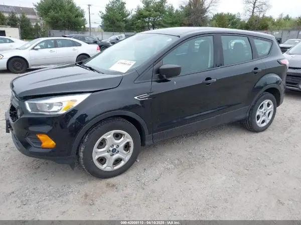 1FMCU0F72HUB72262 2017 FORD ESCAPE - Image 2