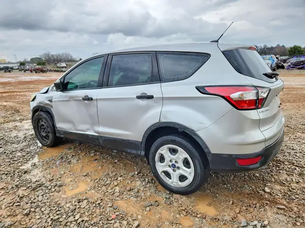 1FMCU0F72HUC00805 2017 FORD ESCAPE - Image 2