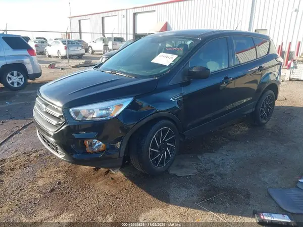 1FMCU0F72HUC01291 2017 FORD ESCAPE - Image 2
