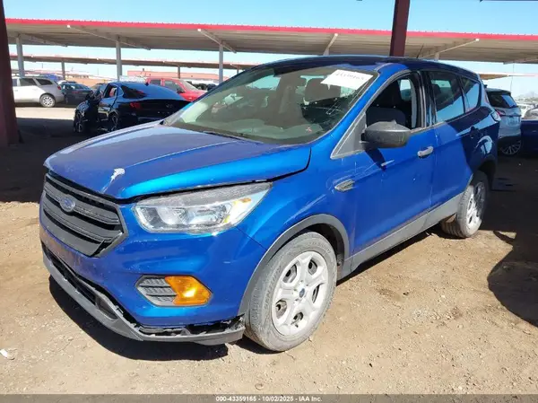 1FMCU0F72HUC02442 2017 FORD ESCAPE - Image 2