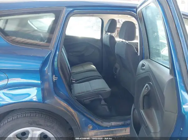 1FMCU0F72HUC02442 2017 FORD ESCAPE - Image 8