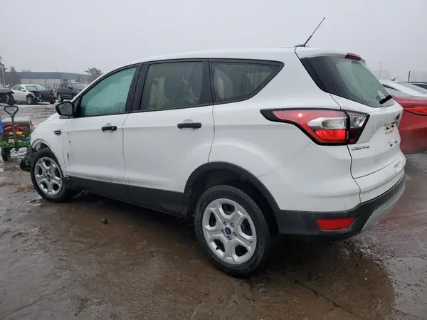 1FMCU0F72HUC28538 2017 FORD ESCAPE - Image 2