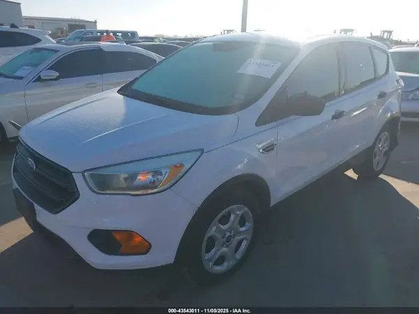 1FMCU0F72HUC65587 2017 FORD ESCAPE - Image 2