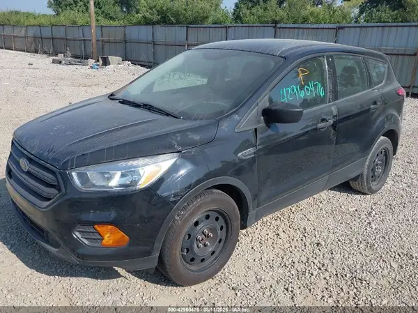 1FMCU0F72HUD17042 2017 FORD ESCAPE - Image 2