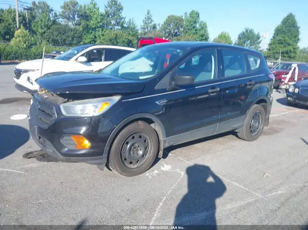 1FMCU0F72HUD48601 2017 FORD ESCAPE - Image 2
