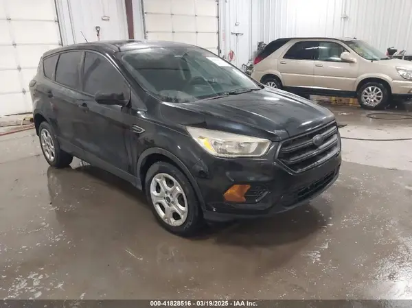 1FMCU0F72HUE09705 2017 FORD ESCAPE - Image 1