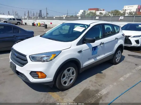 1FMCU0F72HUE74070 2017 FORD ESCAPE - Image 2