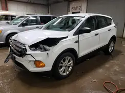 1FMCU0F72JUA07656 2018 FORD ESCAPE