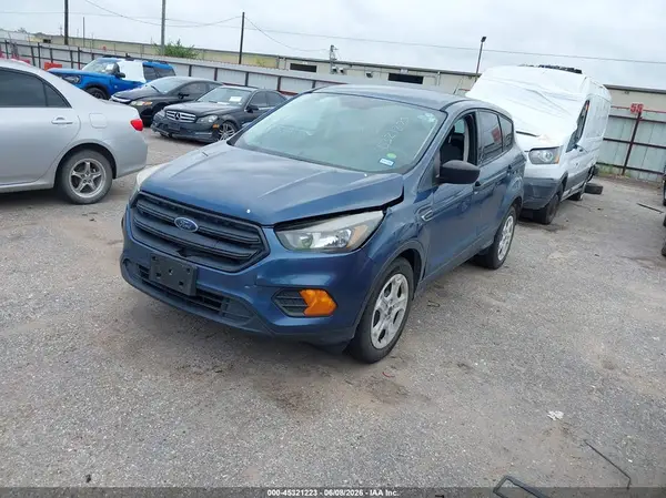 1FMCU0F72JUA09309 2018 FORD ESCAPE - Image 2