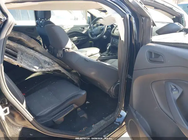 1FMCU0F72JUA31570 2018 FORD ESCAPE - Image 8