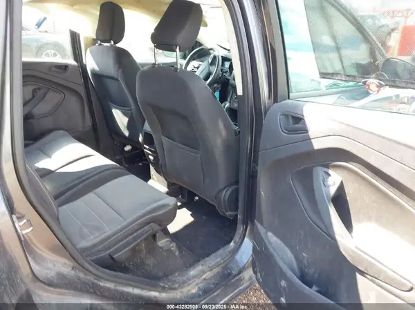 1FMCU0F72JUA40138 2018 FORD ESCAPE - Image 8