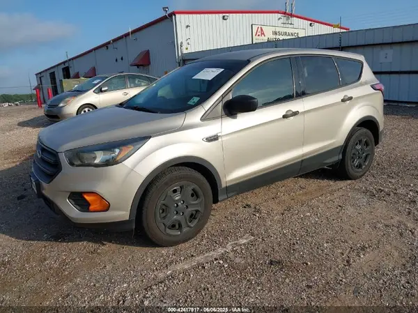 1FMCU0F72JUA48532 2018 FORD ESCAPE - Image 2
