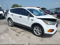 1FMCU0F72JUA68019 2018 FORD ESCAPE