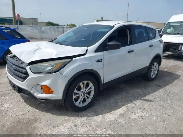 1FMCU0F72JUA68019 2018 FORD ESCAPE - Image 2