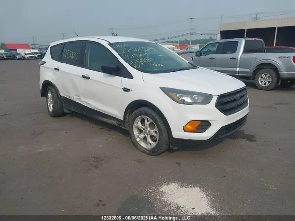 1FMCU0F72JUC22955 2018 FORD ESCAPE - Image 1