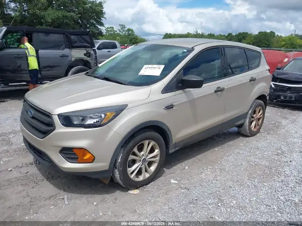 1FMCU0F72JUC44955 2018 FORD ESCAPE - Image 2