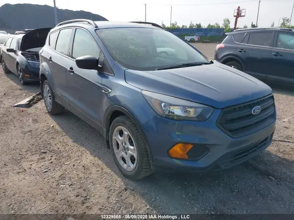 1FMCU0F72JUC71878 2018 FORD ESCAPE - Image 1