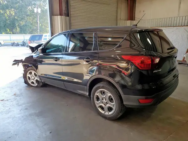 1FMCU0F72KUA35149 2019 FORD ESCAPE - Image 2