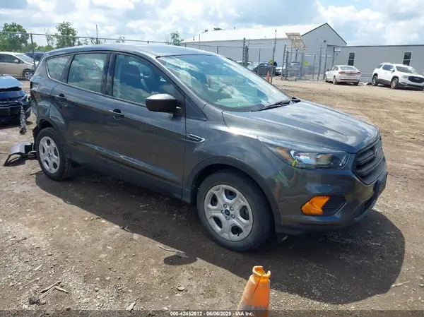 1FMCU0F72KUA39671 2019 FORD ESCAPE - Image 1