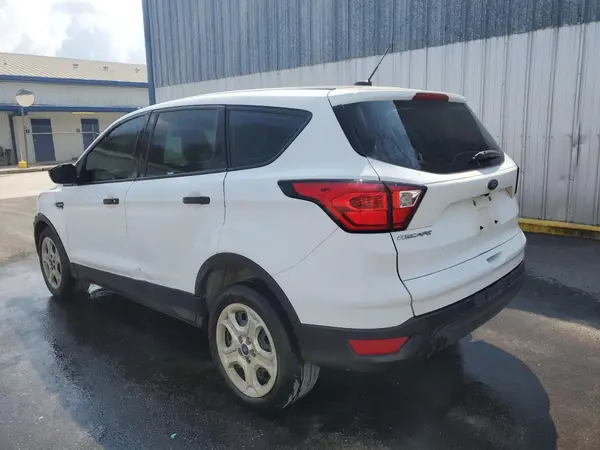 1FMCU0F72KUA50248 2019 FORD ESCAPE - Image 2