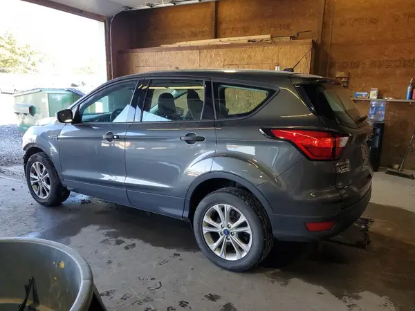 1FMCU0F72KUA73318 2019 FORD ESCAPE - Image 2