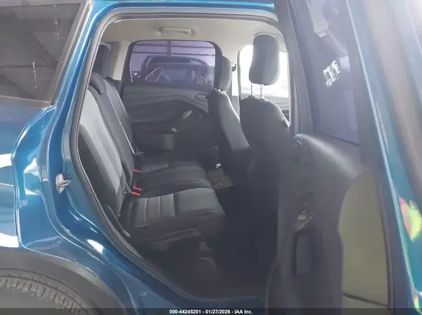 1FMCU0F72KUC05266 2019 FORD ESCAPE - Image 8