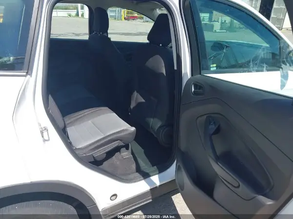 1FMCU0F72KUC09978 2019 FORD ESCAPE - Image 8