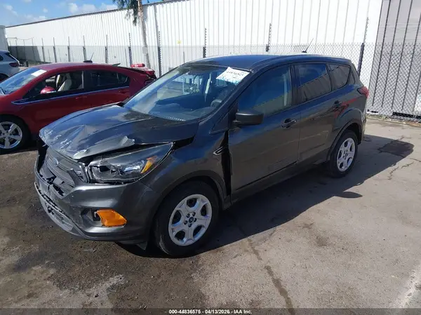 1FMCU0F72KUC27901 2019 FORD ESCAPE - Image 2
