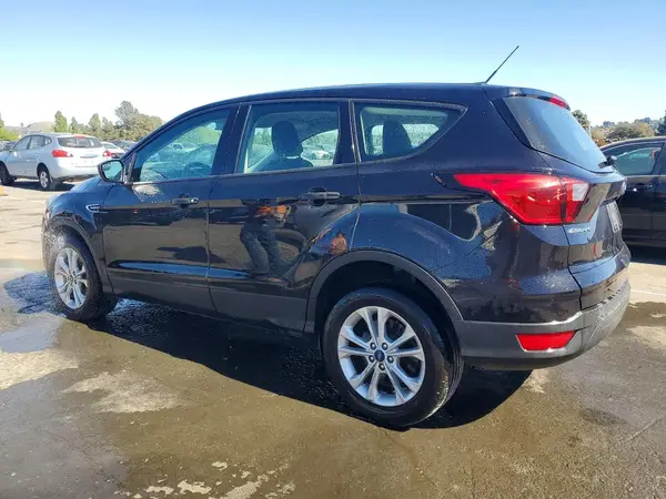1FMCU0F72KUC28143 2019 FORD ESCAPE - Image 2