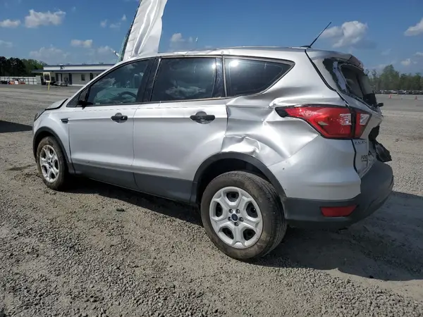 1FMCU0F72KUC44942 2019 FORD ESCAPE - Image 2