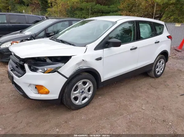 1FMCU0F72KUC45654 2019 FORD ESCAPE - Image 2