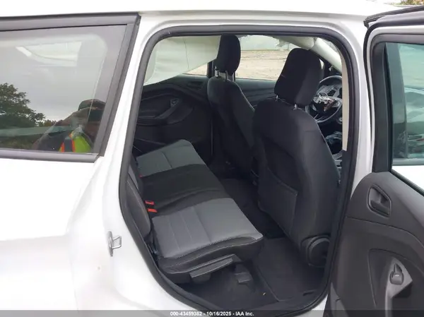 1FMCU0F72KUC45654 2019 FORD ESCAPE - Image 8