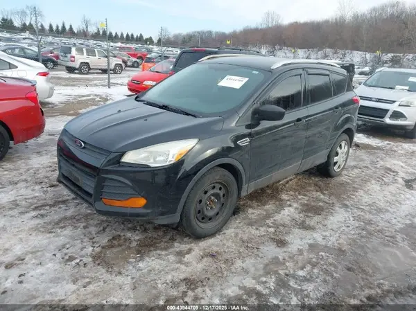 1FMCU0F73GUA24863 2016 FORD ESCAPE - Image 2