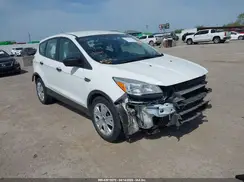 1FMCU0F73GUA26497 2016 FORD ESCAPE