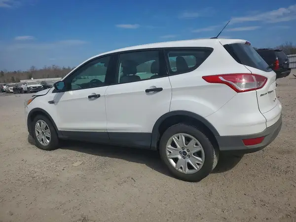 1FMCU0F73GUA27469 2016 FORD ESCAPE - Image 2