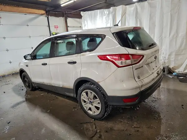 1FMCU0F73GUA73318 2016 FORD ESCAPE - Image 2