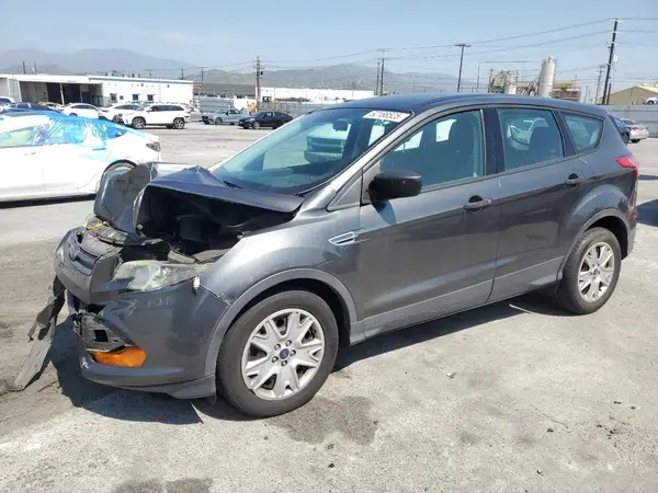 1FMCU0F73GUA94413 2016 FORD ESCAPE - Image 1