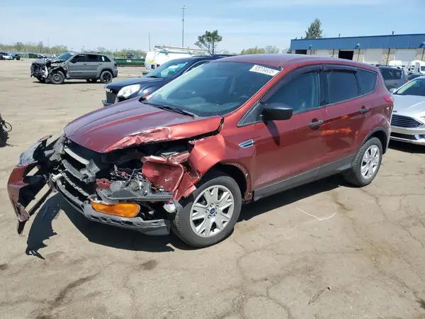 1FMCU0F73GUB09525 2016 FORD ESCAPE - Image 1