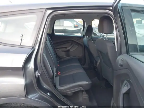 1FMCU0F73GUB15955 2016 FORD ESCAPE - Image 8