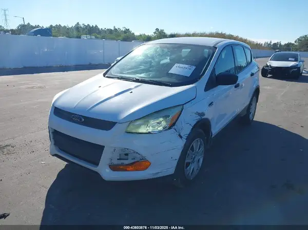 1FMCU0F73GUB31153 2016 FORD ESCAPE - Image 2