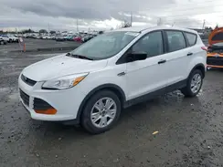 1FMCU0F73GUB39396 2016 FORD ESCAPE