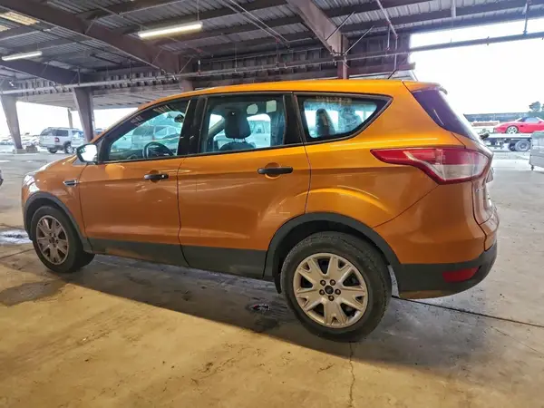 1FMCU0F73GUB60880 2016 FORD ESCAPE - Image 2