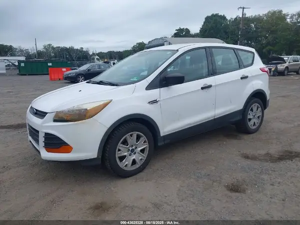 1FMCU0F73GUB66842 2016 FORD ESCAPE - Image 2