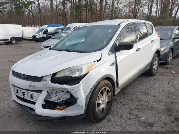 1FMCU0F73GUB67215 2016 FORD ESCAPE - Image 2