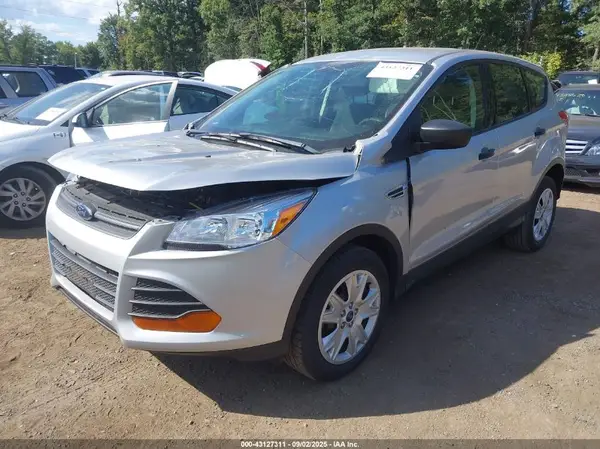 1FMCU0F73GUC20530 2016 FORD ESCAPE - Image 2