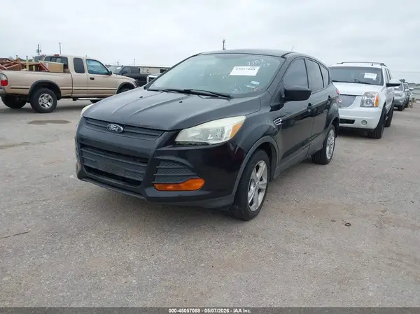 1FMCU0F73GUC41569 2016 FORD ESCAPE - Image 2