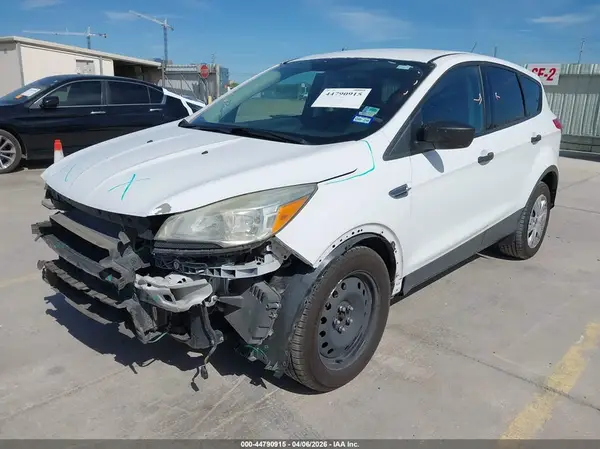 1FMCU0F73GUC81909 2016 FORD ESCAPE - Image 2