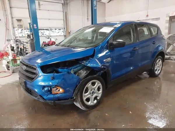 1FMCU0F73HUA44399 2017 FORD ESCAPE - Image 2
